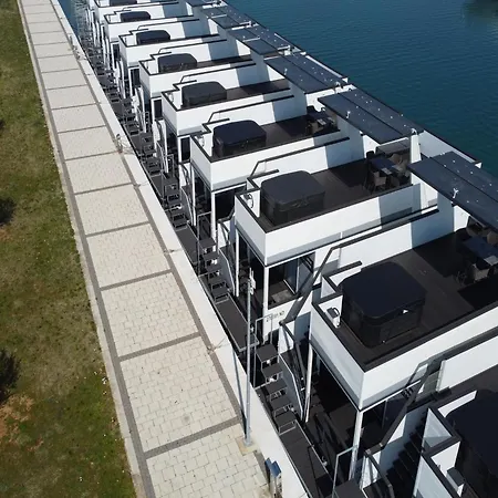 Exclusive Houseboat Directly In The Marina Botel 3*